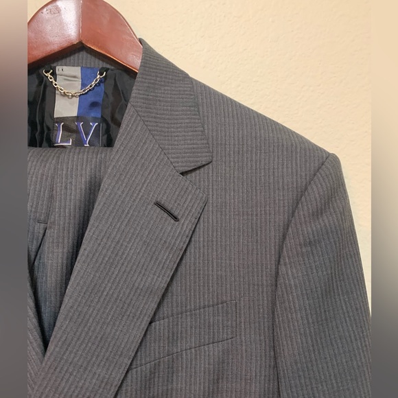 Louis Vuitton Paris 
Gaston Notch Lapel Suit Size 52 NWT - Picture 5 of 12
